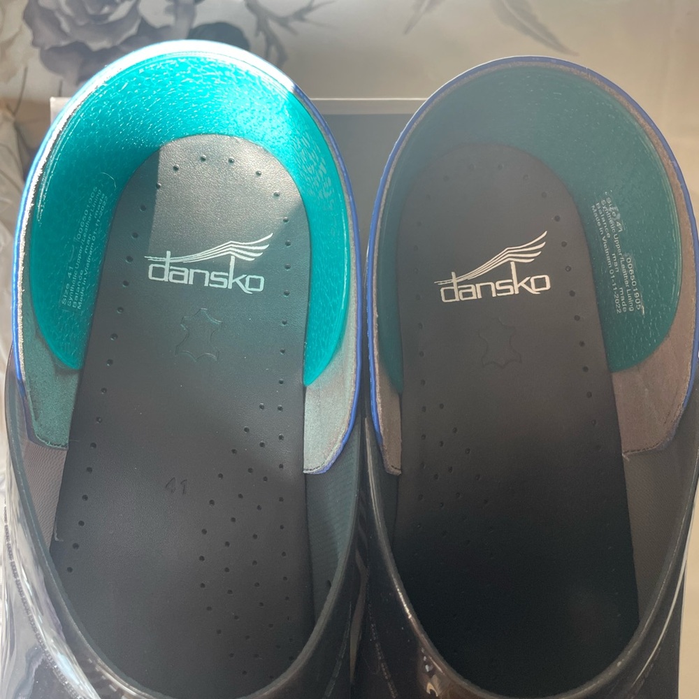 Dansko Black Translucent clogs sz 41, (women’s 10.5)